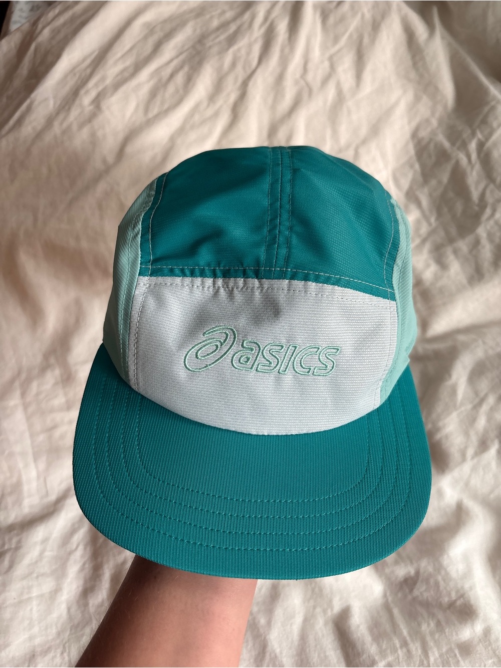 ASICS teal 5-panel running hat